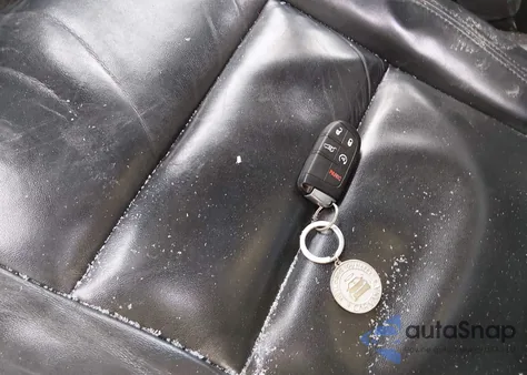 2019 Jeep Grand Cherokee Limited z USA, uszkodzony, nr VIN 1C4RJFBG9KC745977